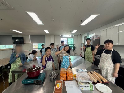 직업적응훈련 가사 프로그램 '식빵 핫도그'만들기 이미지